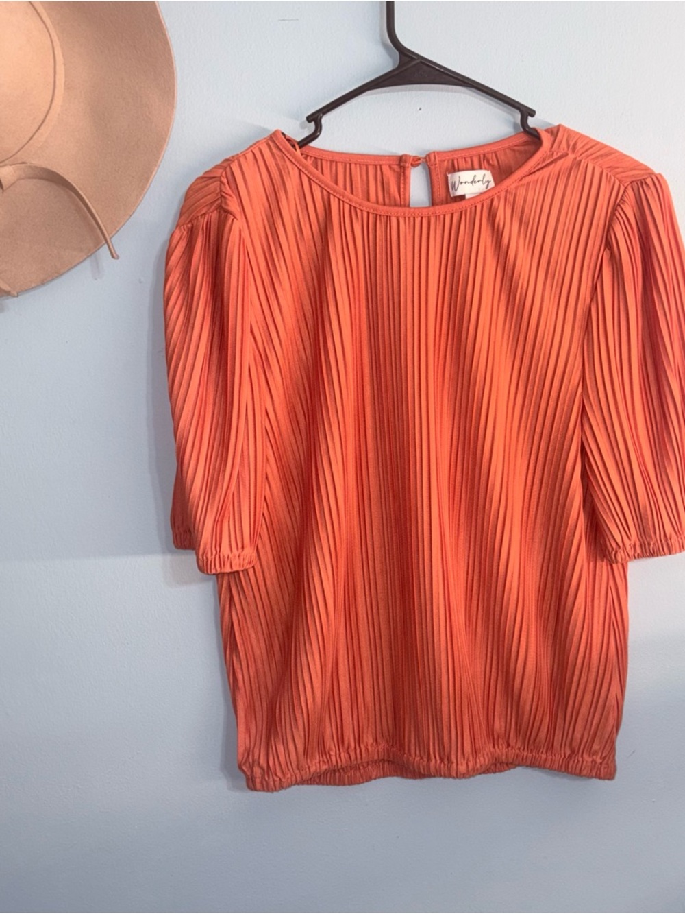 Wonderly S Orange Pleated Short-Sleeved elevated boho top